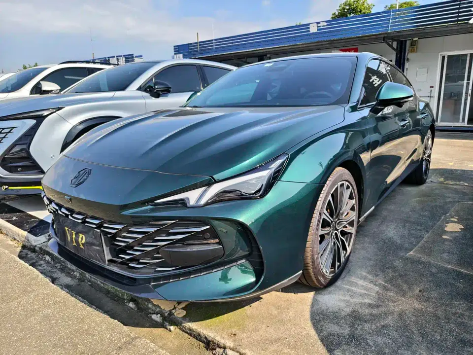 MG MG7 2.0T Automatic Hunting Beauty Premium Edition 2023