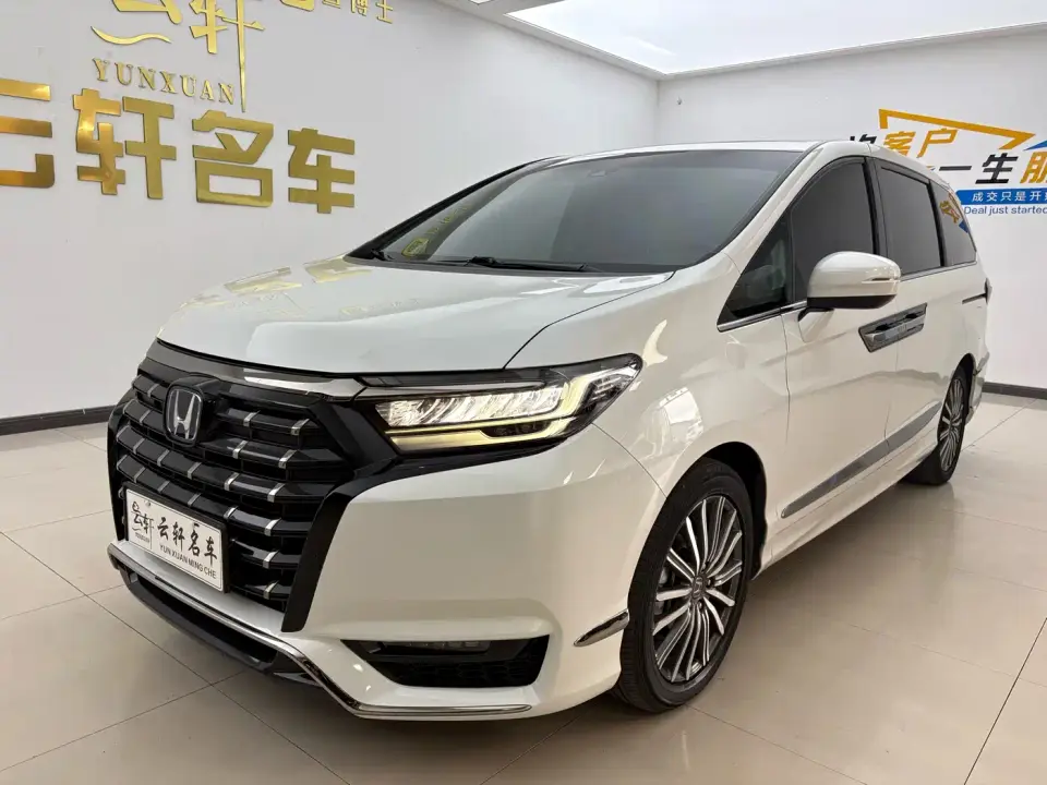 Honda Elysion 2.0L e:HEV Luxury First Edition 2023