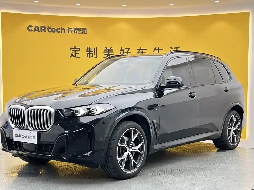 BMW X5 xDrive 30Li Premium M Sport Black Night Package 2024