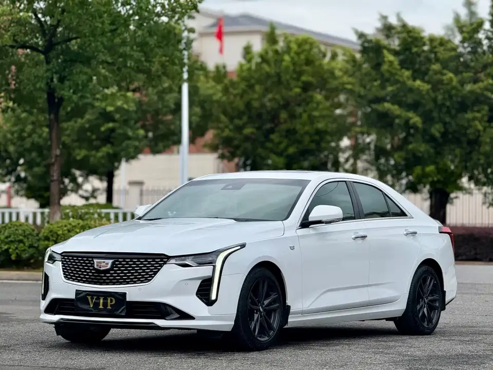 Cadillac CT4 28T Luxury Model 2022