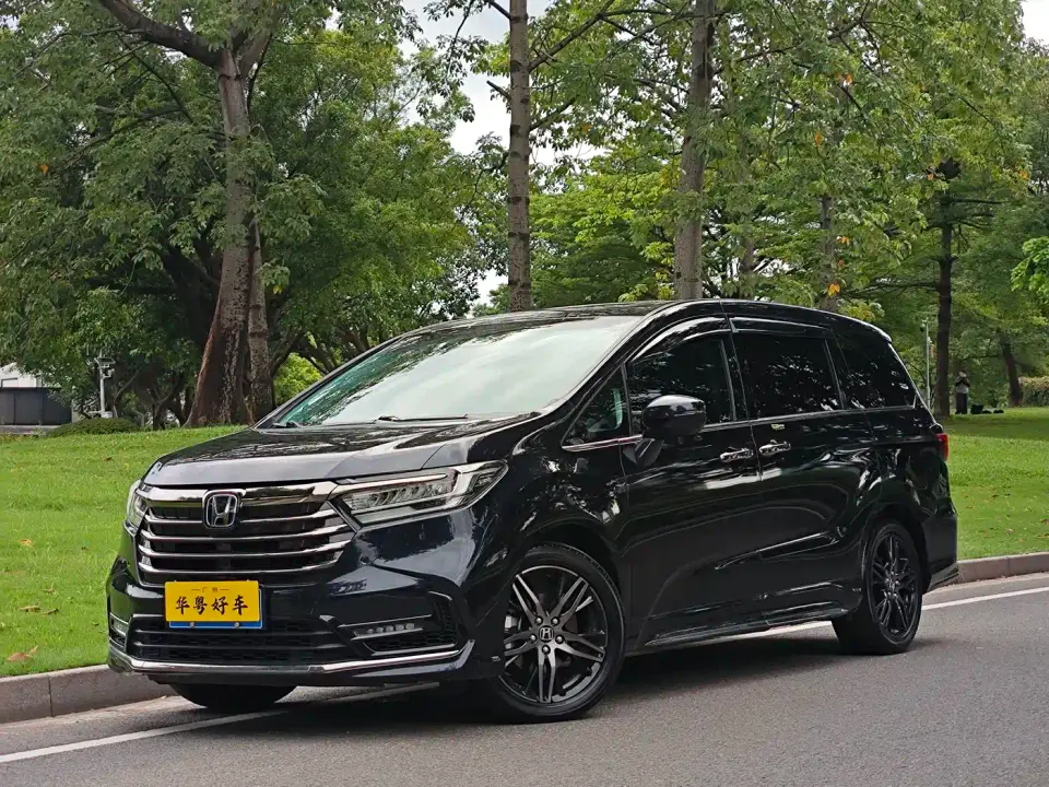Honda Odyssey 2.0L e:HEV Sharp·Prestige Edition 2025