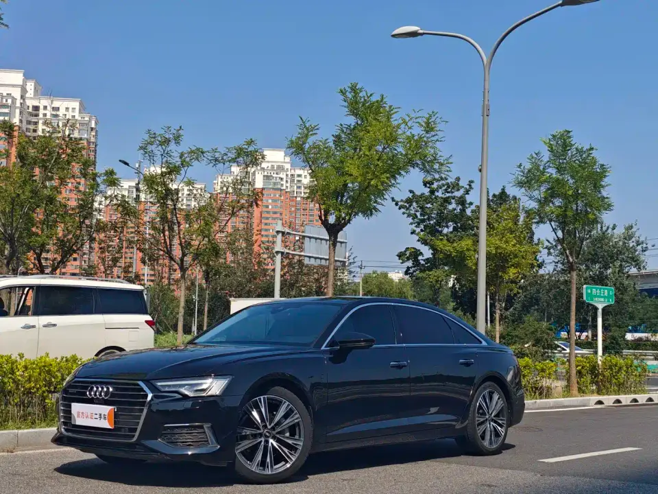 Audi A6L 45 TFSI quattro Premium Elegance 2022