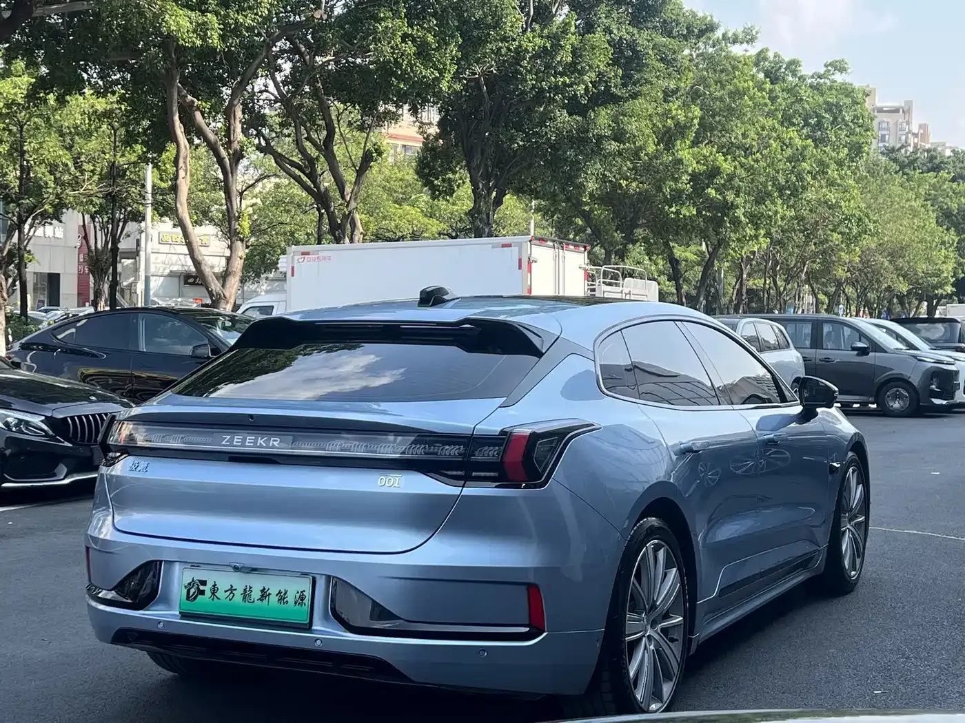 Zeekr 001 Ultra Long Range Single Motor WE Edition 2022 — фото 6