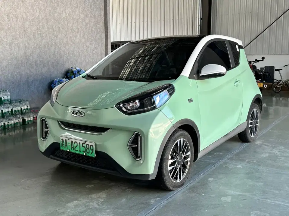 QQ New Energy Little Ant Sweet Pink Edition Half Sugar Version NCM Lithium 30kW 301km 2022
