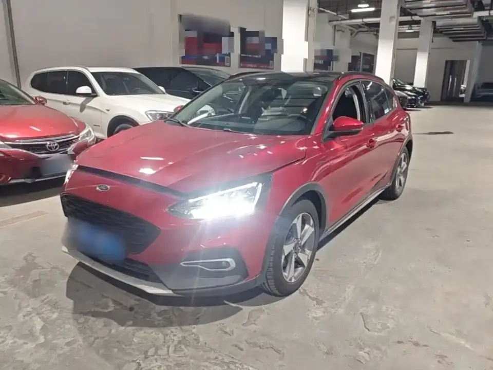 Ford Focus Active EcoBoost 180 Auto Dynamic Edition 2021