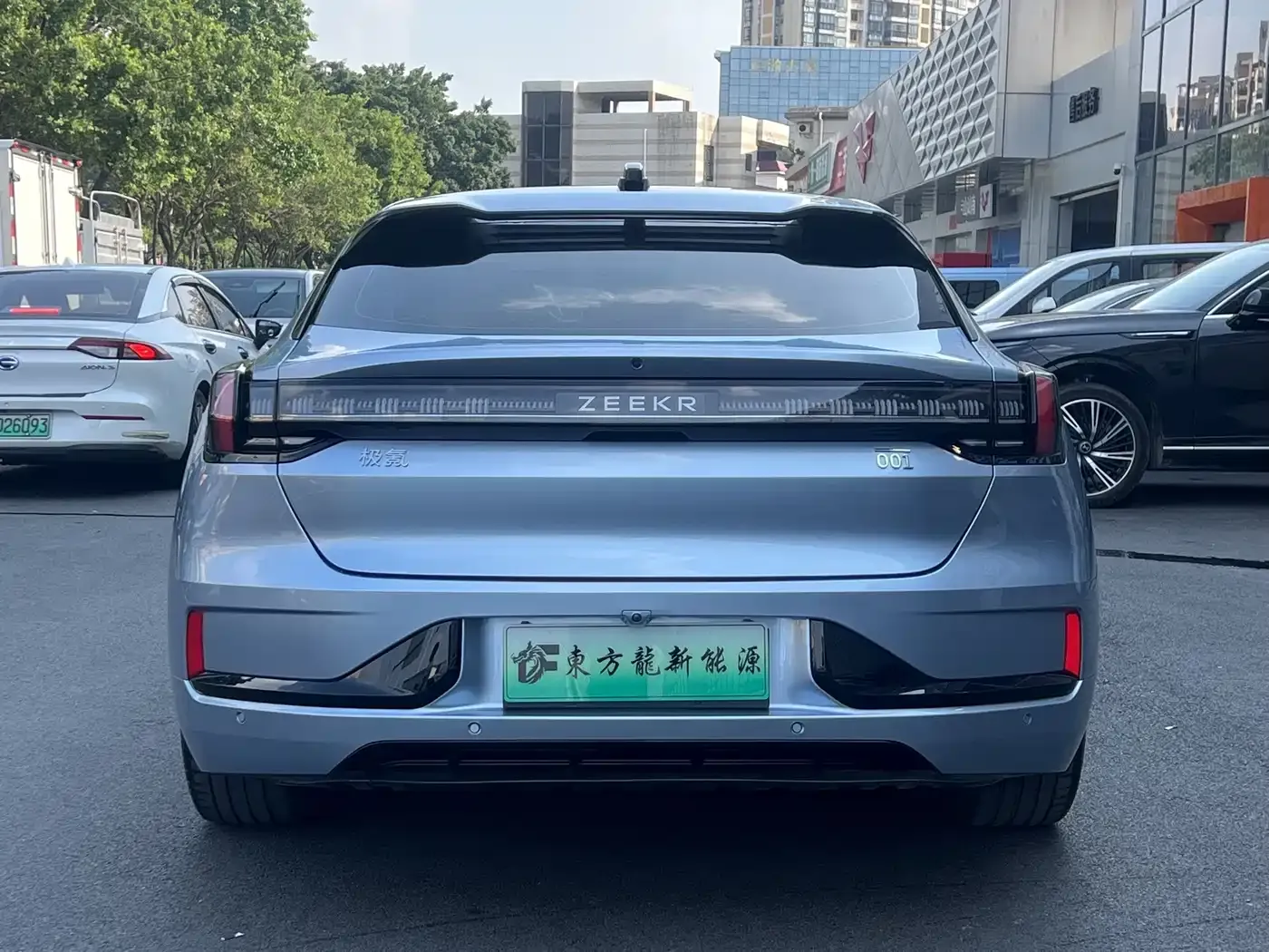 Zeekr 001 Ultra Long Range Single Motor WE Edition 2022 — фото 8