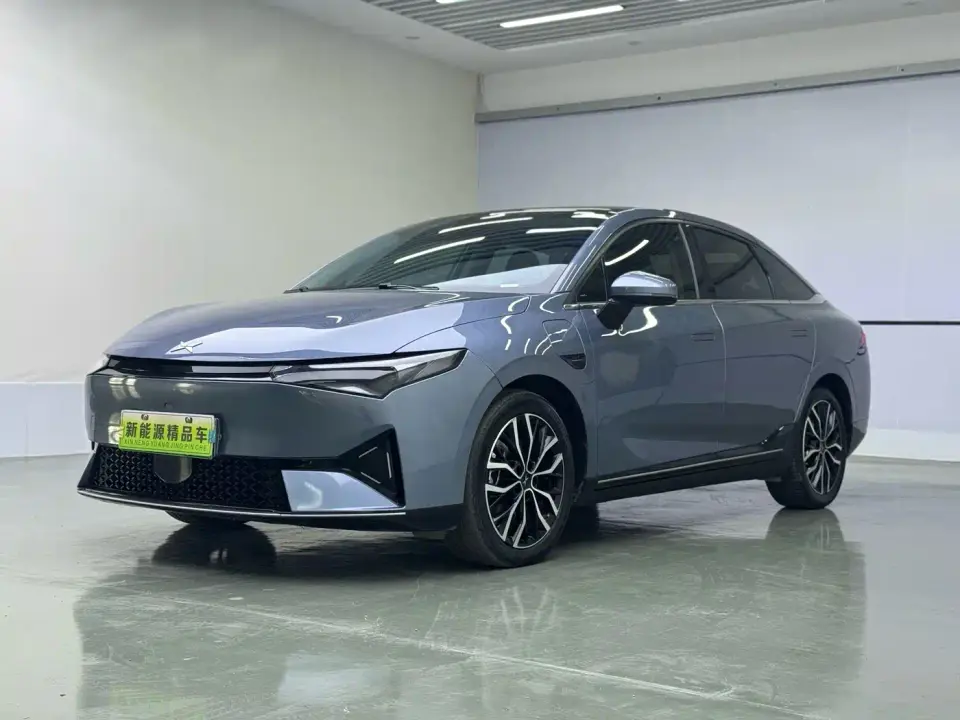 XPeng P5 460G 2022