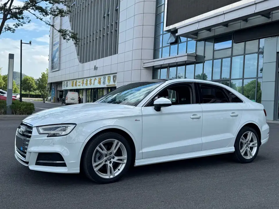 Audi A3 Limousine 35 TFSI Fashion (China V) 2020