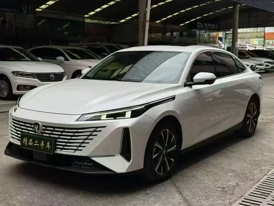 Changan Eado Model 1.5T GDI Auto Premium Type 2024