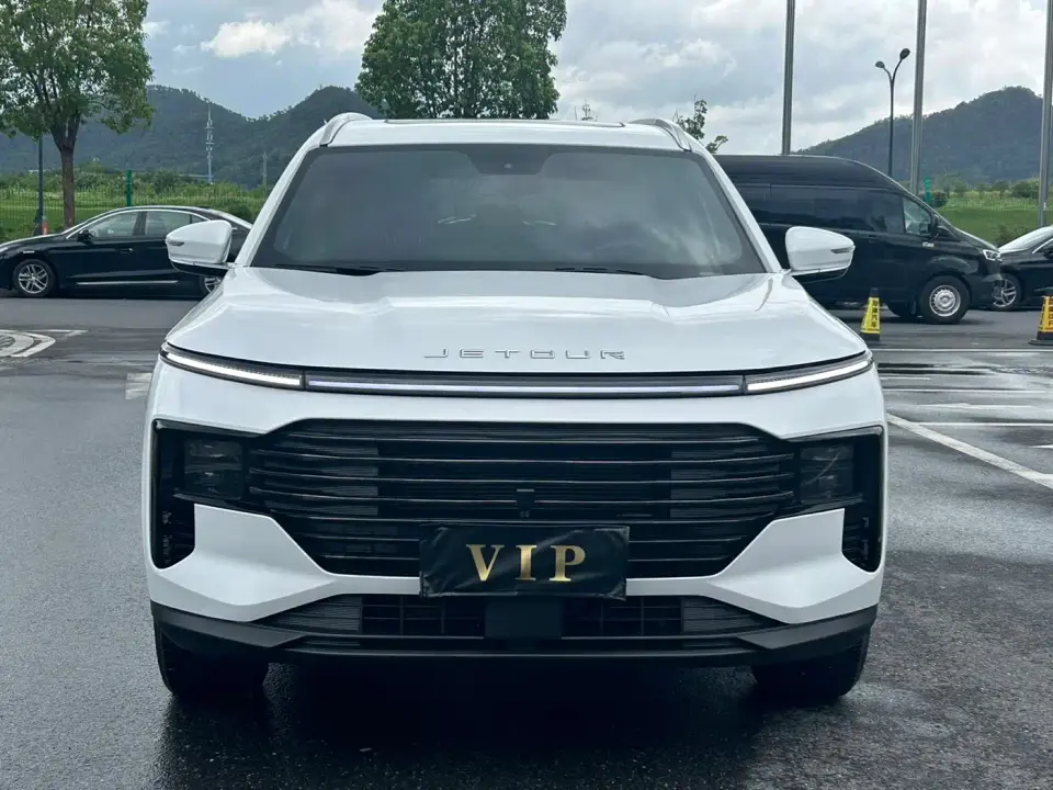 Jetour X70 PLUS 1.5T Elite 5-seater 2024