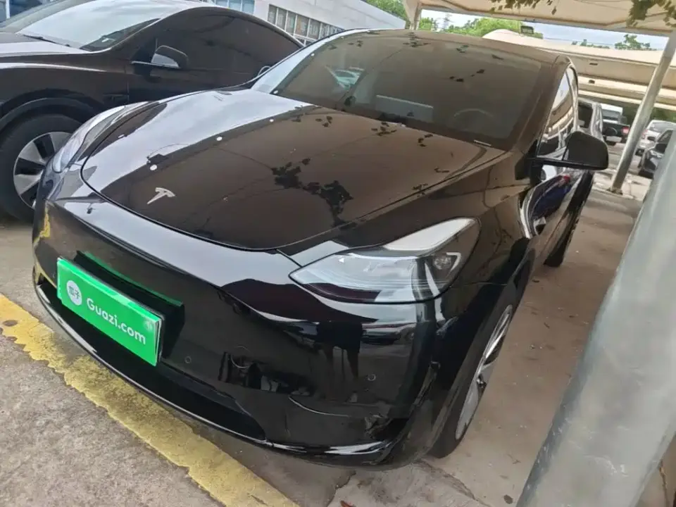 Tesla Model Y Facelift Rear-Wheel Drive Version 2023