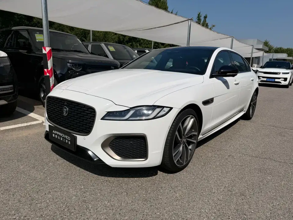 Jaguar XFL 2.0T P300 AWD Flagship Sport Gilded Edition 2024