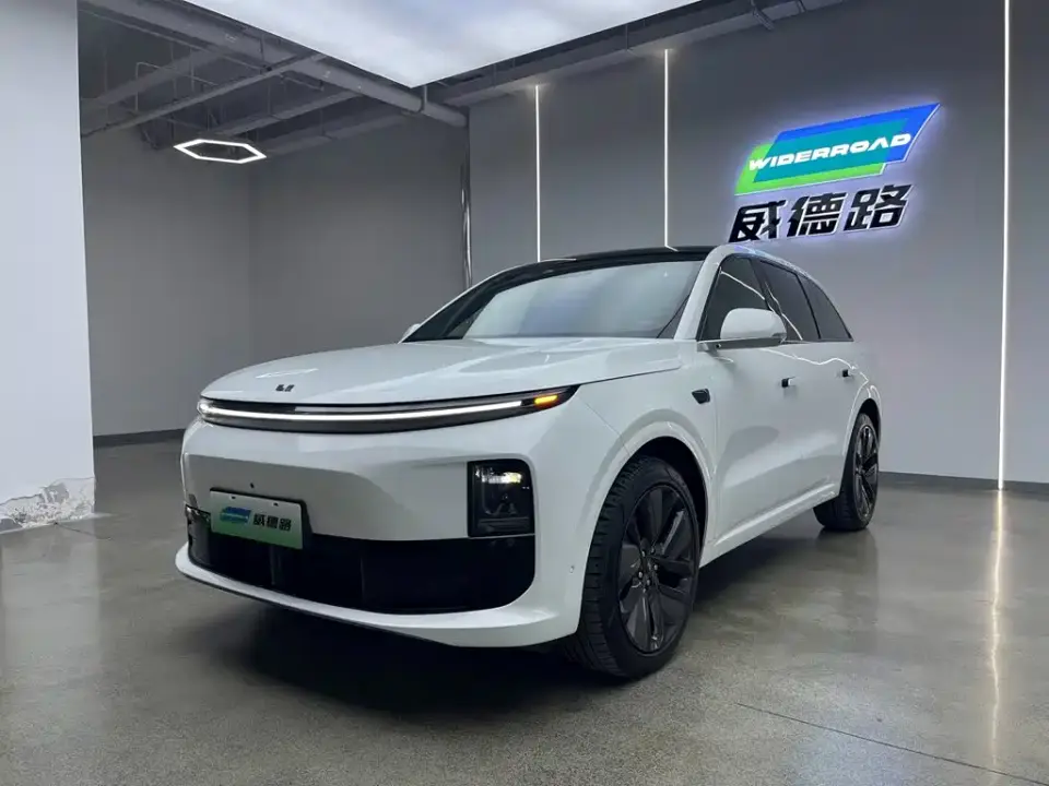 Li Auto L6 Pro 2025