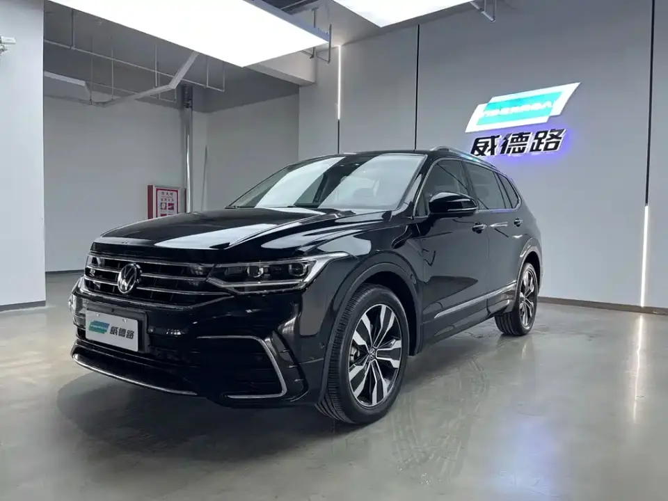 Volkswagen Tiguan L Outstanding 330TSI Auto 2WD R-Line Dragon Glory Edition 2025