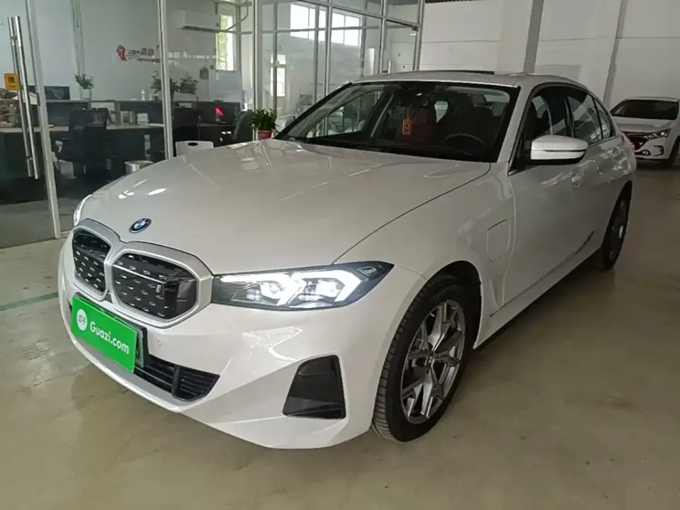 BMW i3 eDrive 35 L 2024