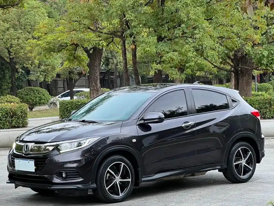Honda Vezel 1.5L CVT Pioneer 2020