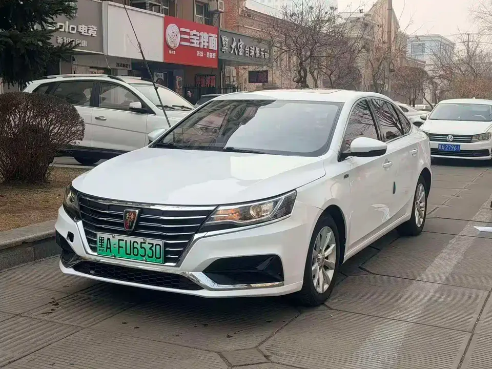 Roewe i6 New Energy 45T Hybrid Connected Smart Enjoyment Edition 2019