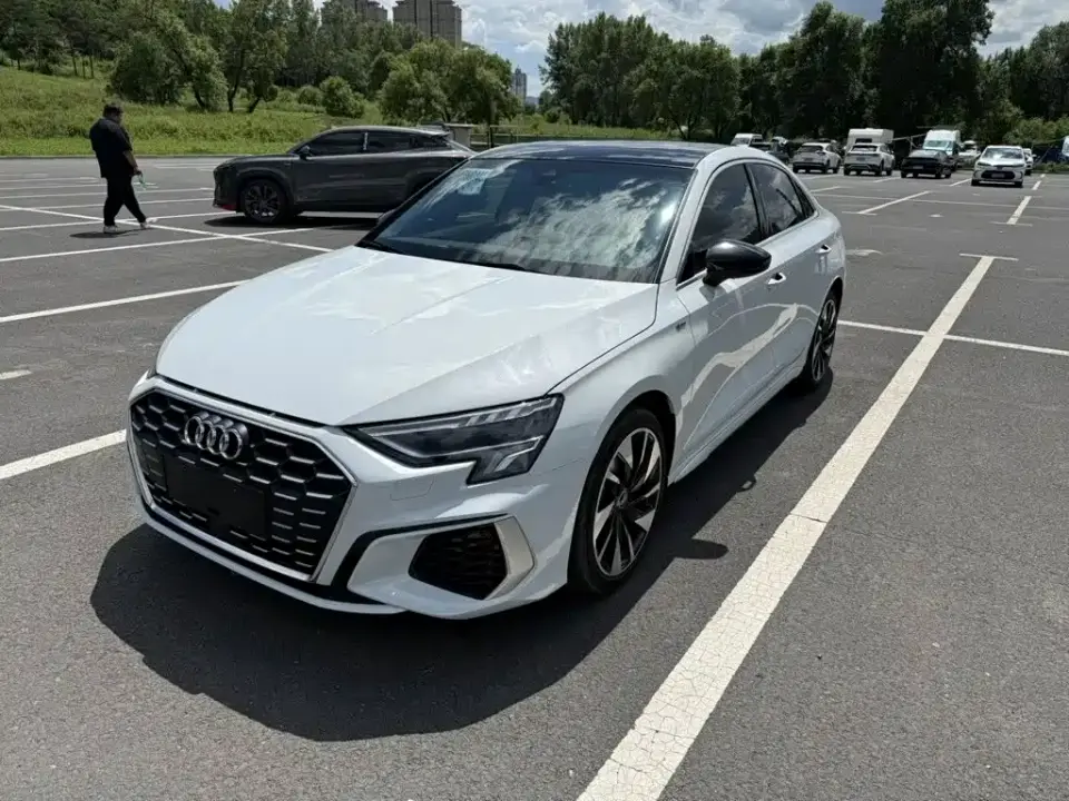 Audi A3 Facelift A3L Limousine 35 TFSI Fashion Sport 2023