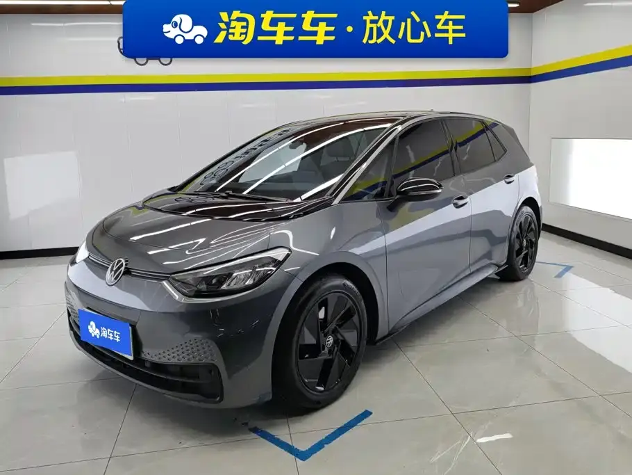 Volkswagen ID.3 Outstanding Edition 2024