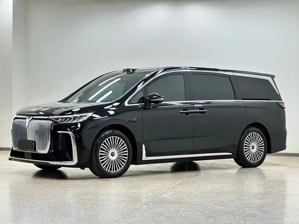 Voyah Auto Voyah Dreamer Model PHEV 4WD Premium QianKun Edition 2025