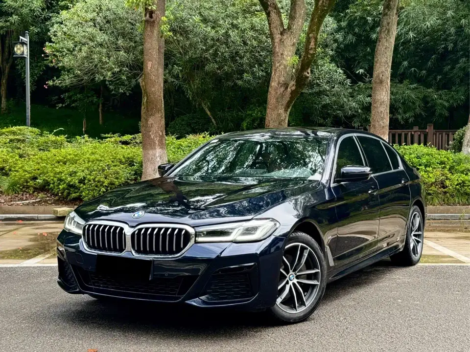 BMW 5 Series 525Li M Sport Package 2022