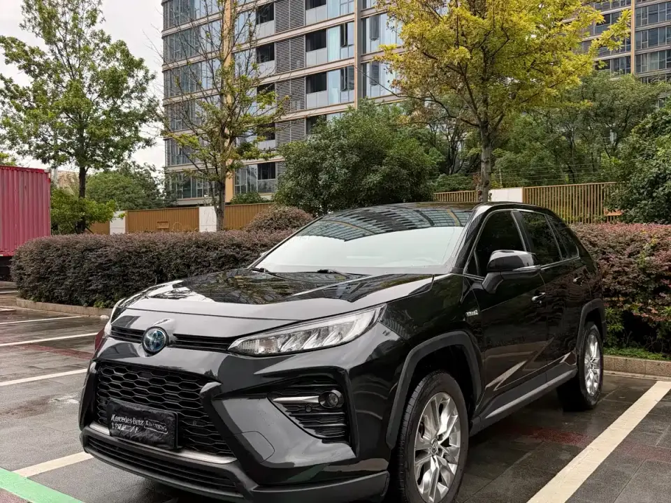 Toyota Wildlander Hybrid 2.5L E-CVT 2WD Luxury Edition 2021