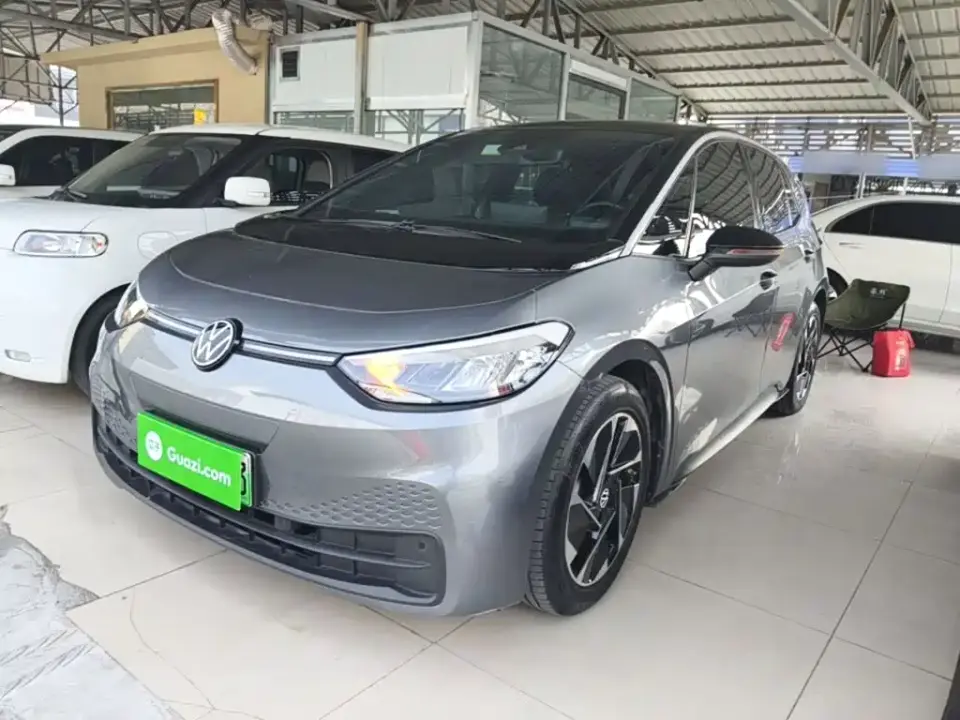 Volkswagen ID.3 Smart Outstanding Edition 2024