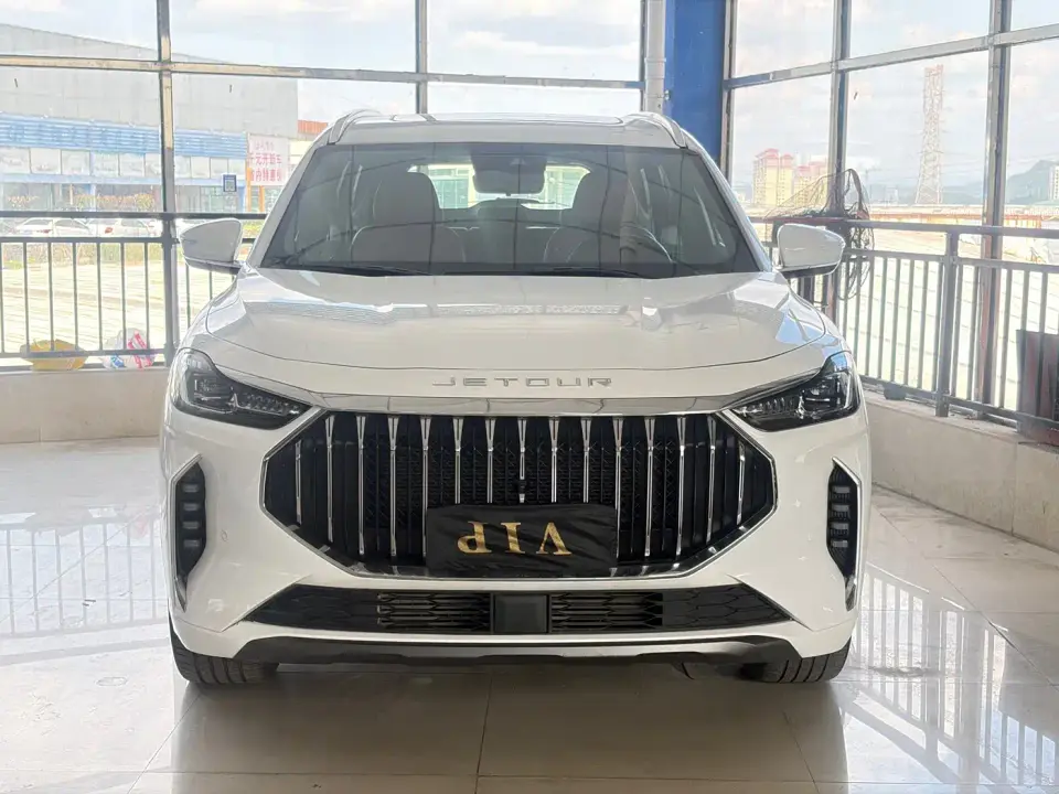 Jetour X70 PLUS 1.6T DCT Champion PRO 5-seater 2023