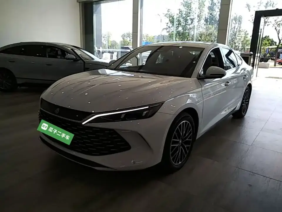 BYD Qin L DM-i 120KM Excellence Model 2024
