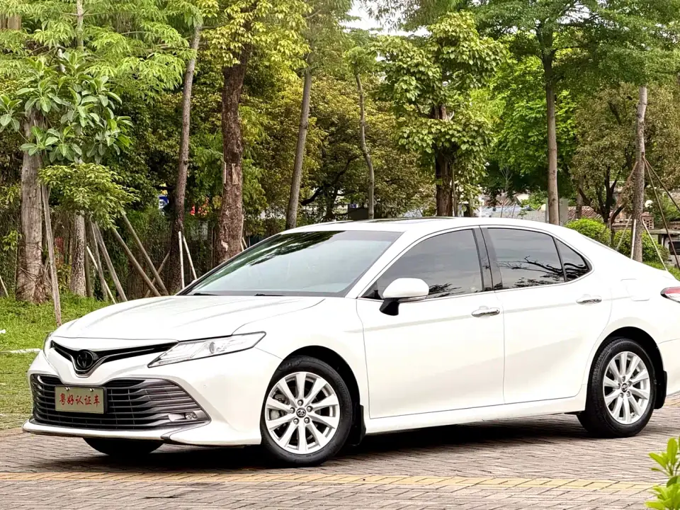 Toyota Camry Facelift 2.0G Luxury Edition 2020