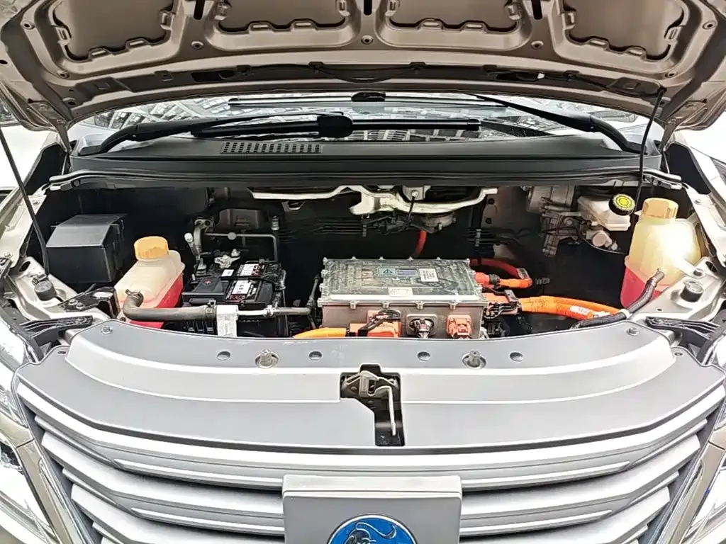 Dongfeng Fengxing Lingzhi New Energy Standard Luxury Model 7-Seater 2023 — фото 20