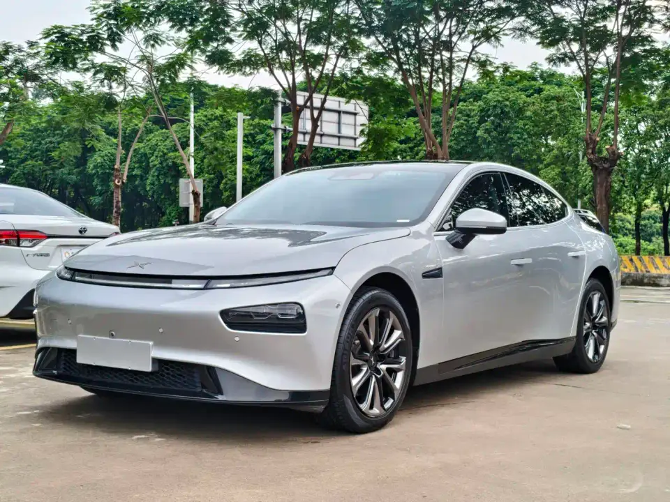 XPeng P7 Model 586E 2021