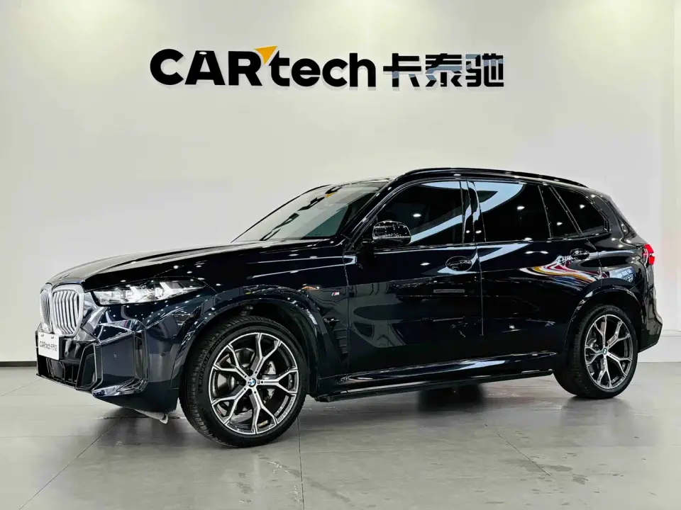 BMW X5 xDrive 30Li Premium M Sport Black Night Package 2024