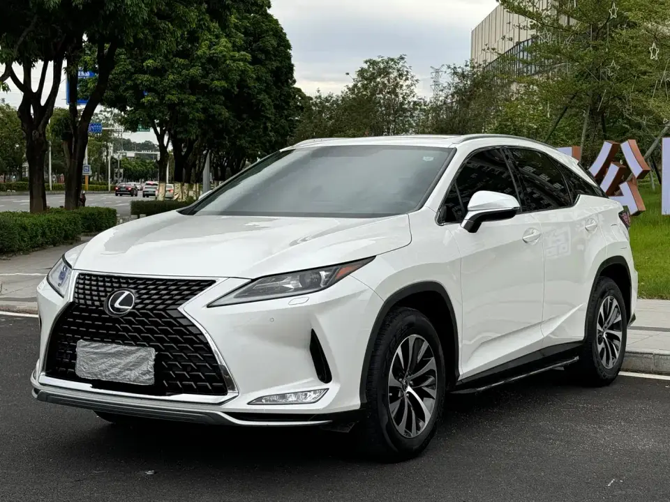 Lexus RX Facelift 300 2WD Elite Edition 2021