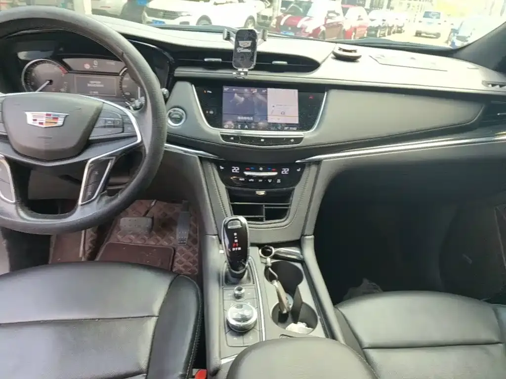 Cadillac XT5 Facelift 28T Luxury Model 2020 — фото 13