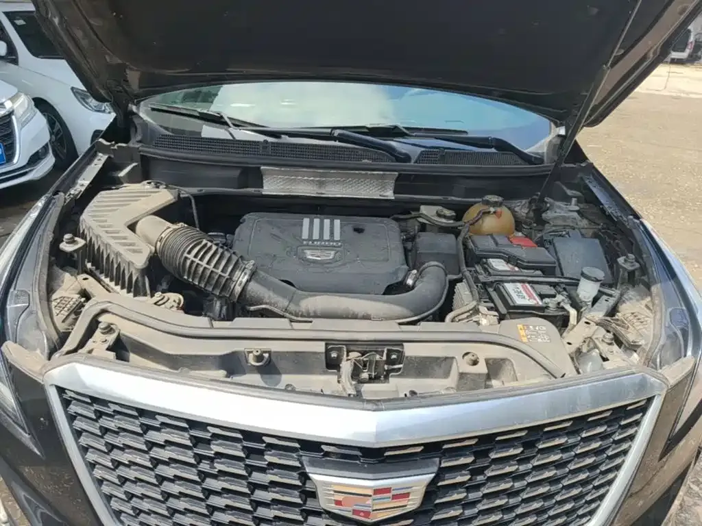 Cadillac XT5 Facelift 28T Luxury Model 2020 — фото 20