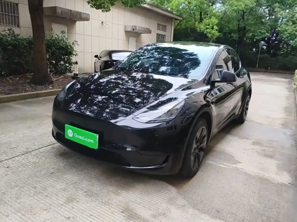 Tesla Model Y Rear-Wheel Drive Edition 2023