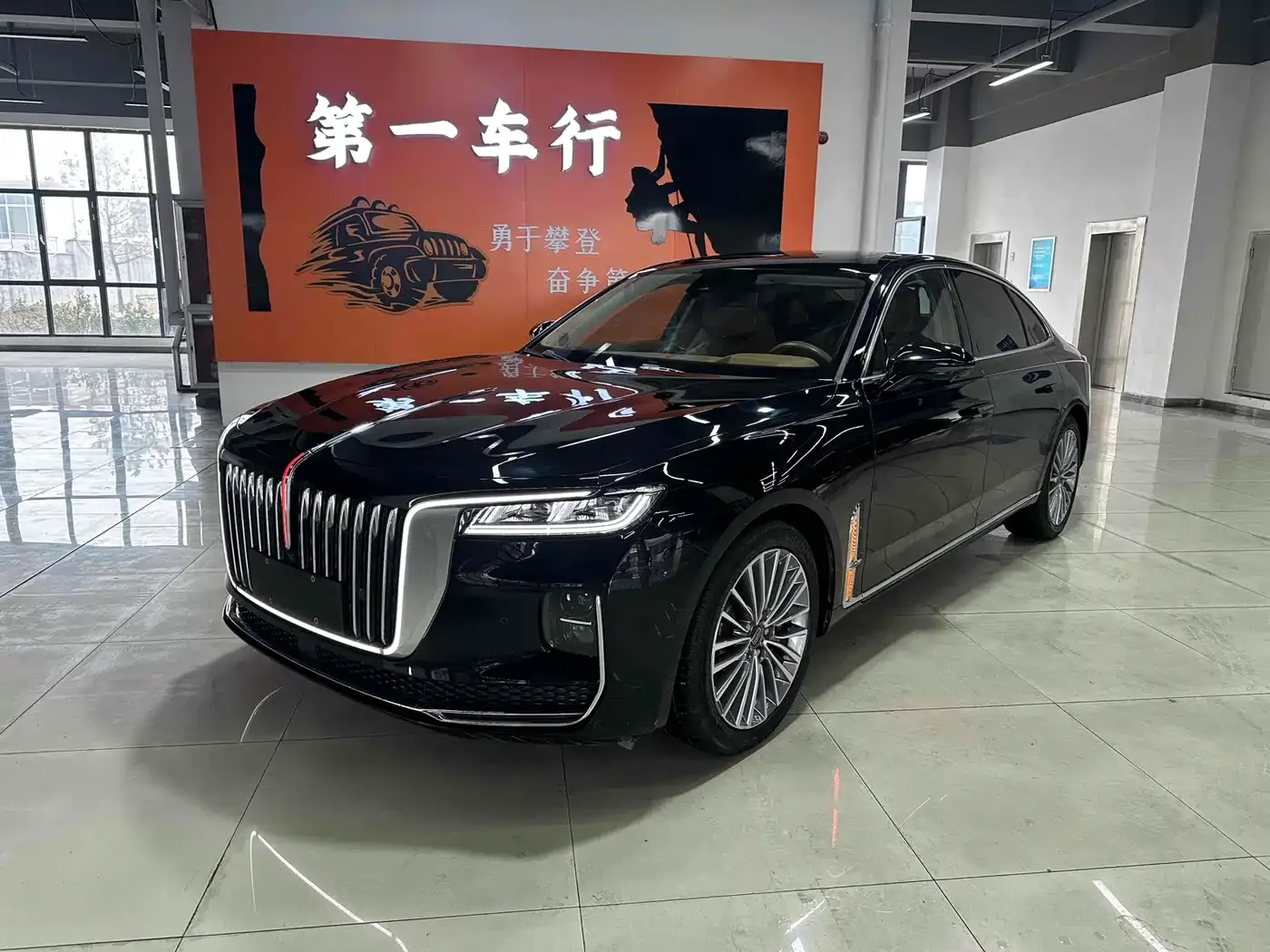 Hongqi H9 2.0T Smart Connection Qi Chang Edition 2021