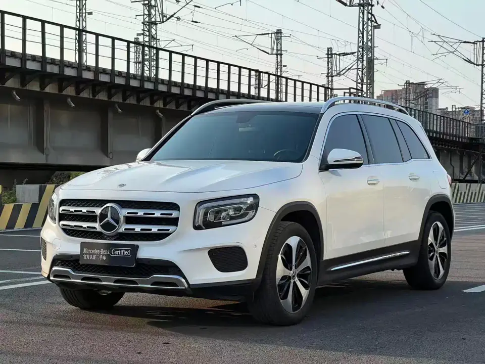 Mercedes-Benz GLB-Class Model GLB 200 Fashion Edition 2022