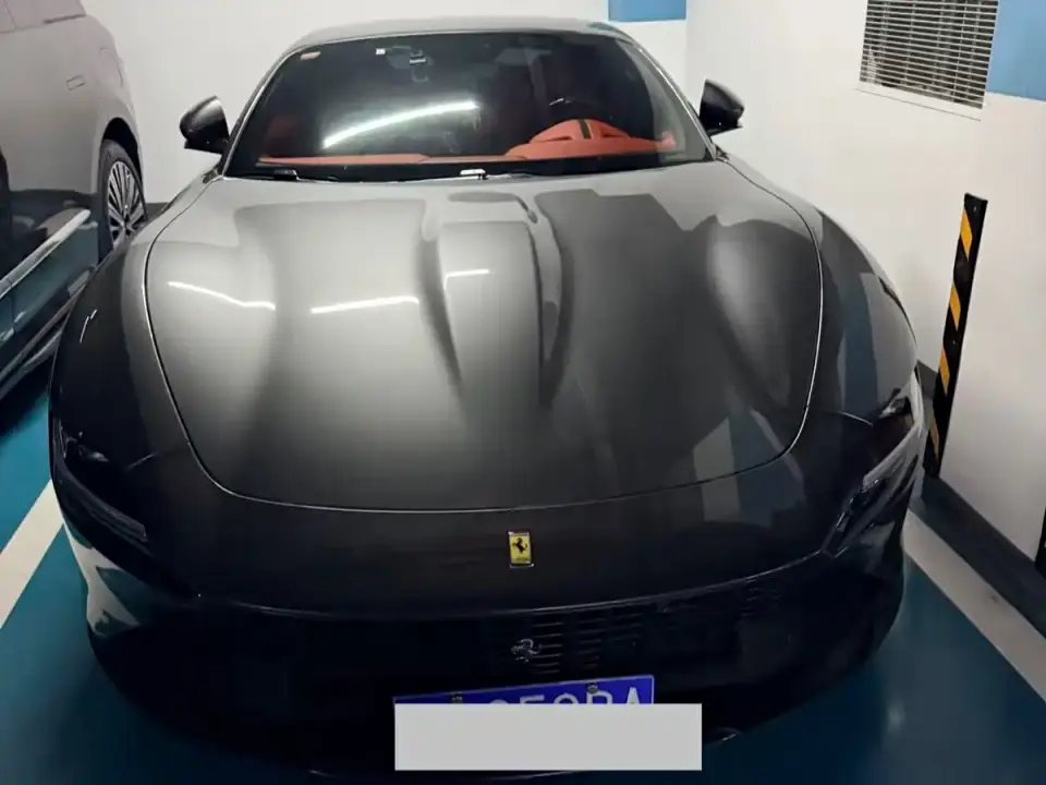 Ferrari Roma 3.9T V8 2021