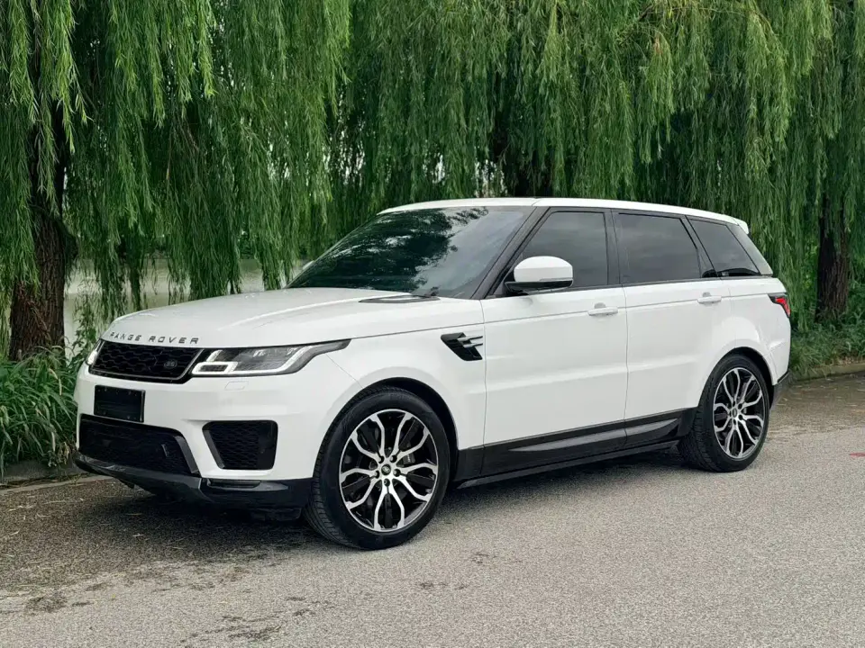 Land Rover Range Rover Sport PHEV Model P400e 2019