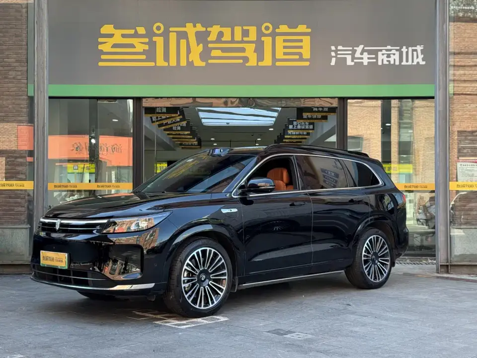 AITO Wenjie AITO M7 1.5T Smart Drive RWD Ultra 5-seater 2024