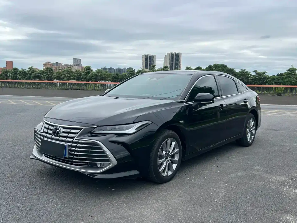 Toyota Avalon Model 2.0L Progressive Edition 2025