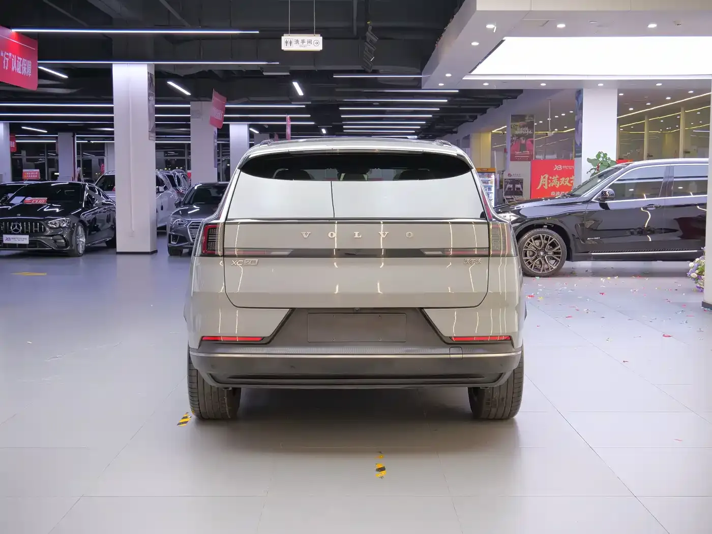 Volvo XC70 Plug-in Hybrid Standard 2025 — фото 5