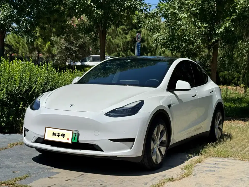 Tesla Model Y Facelift Rear-Wheel Drive Version 2022