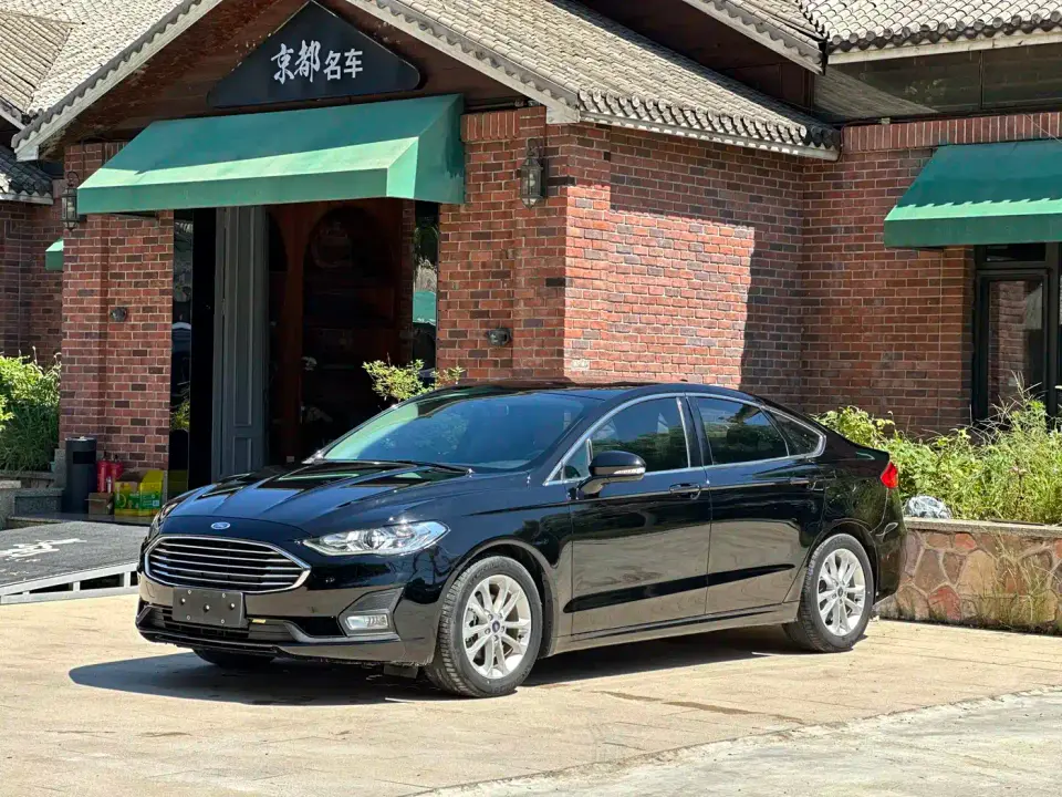 Ford Mondeo EcoBoost 180 Fashion 2021