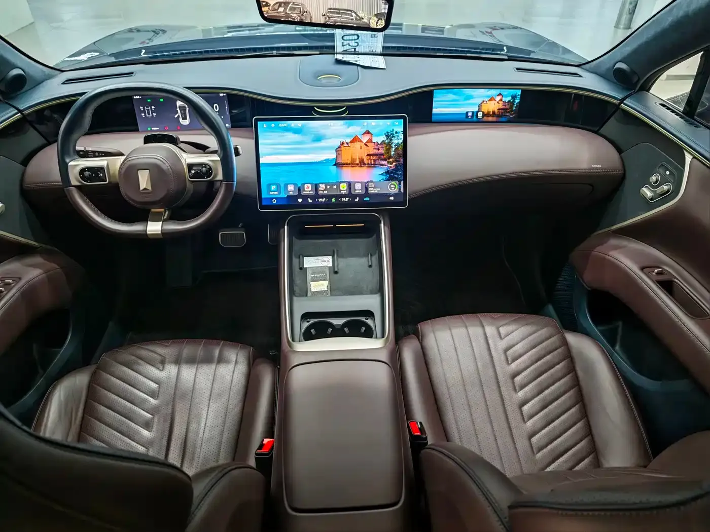 Avatr 11 Extended Range Dual Motor Luxury Edition 4-Seater 2023 — фото 11