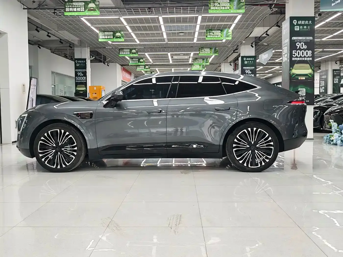 Avatr 11 Extended Range Dual Motor Luxury Edition 4-Seater 2023 — фото 5