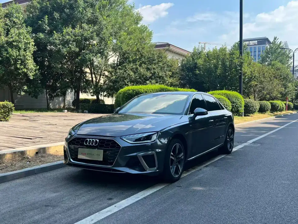 Audi A4L 40 TFSI Fashion Dynamic 2021