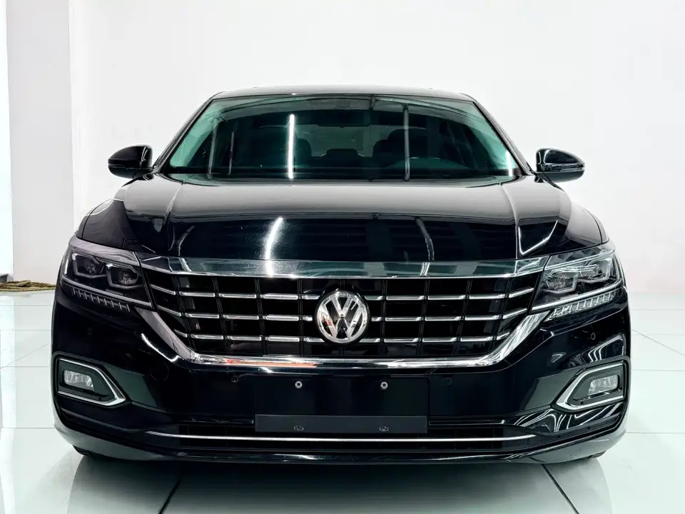 Volkswagen Passat 330TSI Luxury Edition China VI 2020